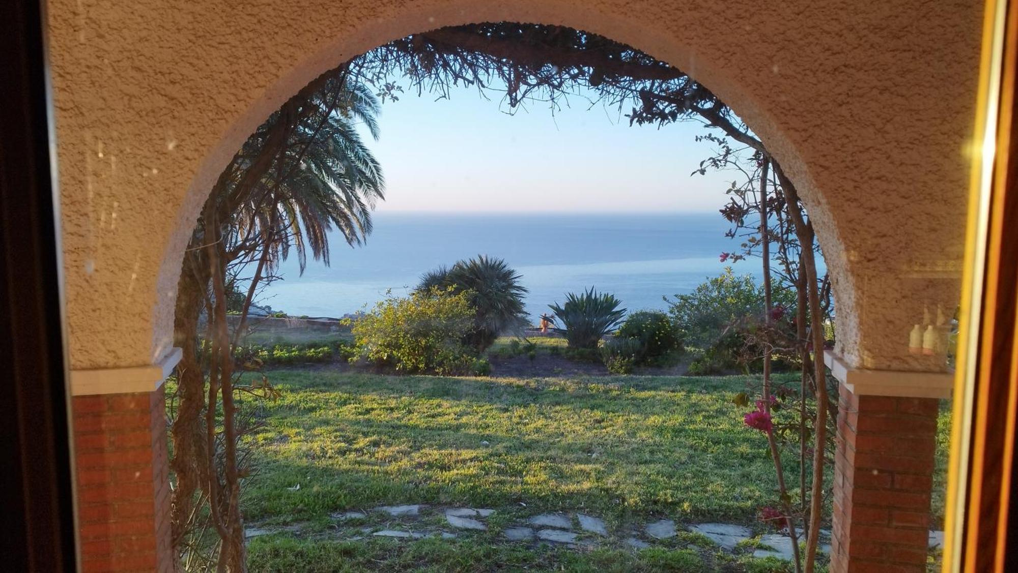 Cortijo De La Luna La Casita Velilla-Taramay المظهر الخارجي الصورة
